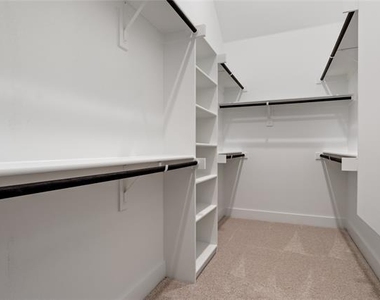 6205 Tahoe Winds Drive - Photo Thumbnail 20