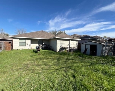 3129 Appaloosa Drive - Photo Thumbnail 1