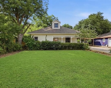 411 Poindexter Avenue - Photo Thumbnail 1