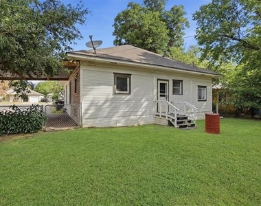 411 Poindexter Avenue - Photo Thumbnail 25