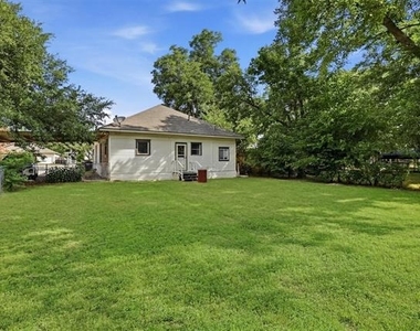 411 Poindexter Avenue - Photo Thumbnail 24