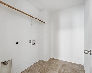 3009 Dusty Oak Drive - Photo Thumbnail 22
