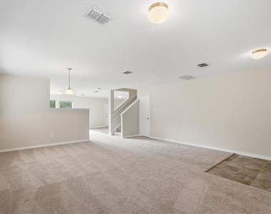3009 Dusty Oak Drive - Photo Thumbnail 3