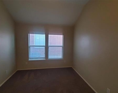 1019 Rumley Road - Photo Thumbnail 7