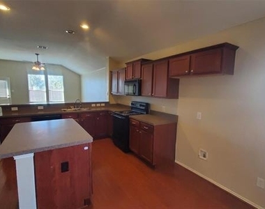 1019 Rumley Road - Photo Thumbnail 2