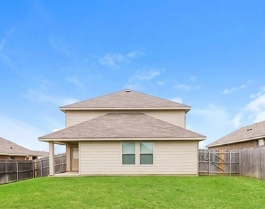 1700 Oriole Drive - Photo Thumbnail 1