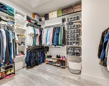 3001 Fernwood Avenue - Photo Thumbnail 18