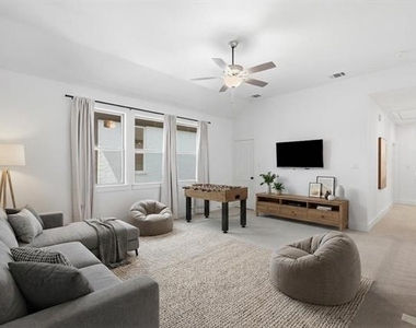 1528 Sandhill Lane - Photo Thumbnail 21