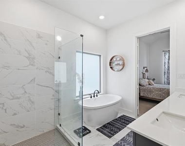 1528 Sandhill Lane - Photo Thumbnail 17