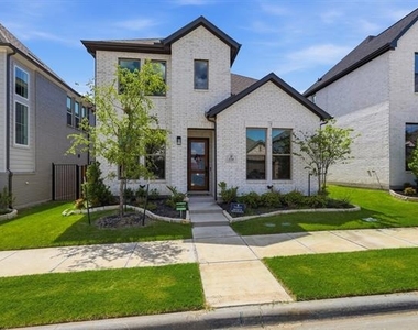 1528 Sandhill Lane - Photo Thumbnail 1
