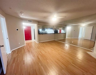11480 Audelia Road - Photo Thumbnail 8