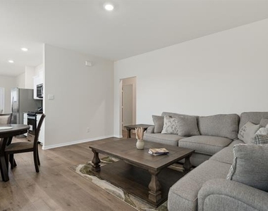 649 Lightheart Lane - Photo Thumbnail 3