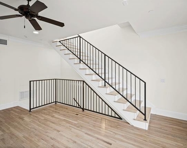 4144 Grassmere Lane - Photo Thumbnail 4
