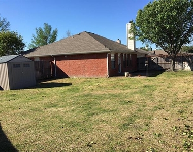 7309 Caruth Drive - Photo Thumbnail 15