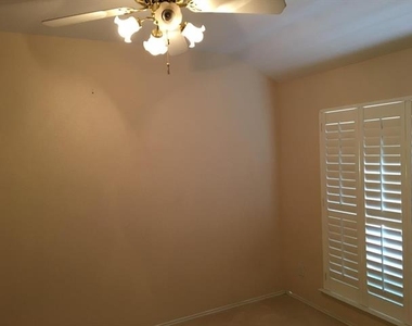 7309 Caruth Drive - Photo Thumbnail 4