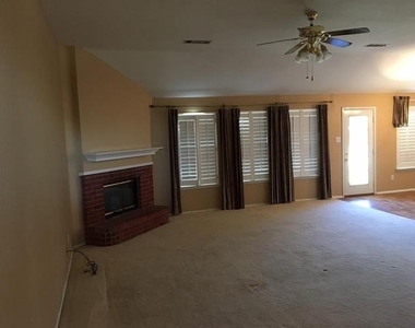 7309 Caruth Drive - Photo Thumbnail 14