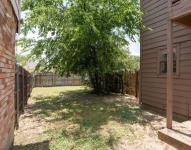 2140 Norcross Drive - Photo Thumbnail 9