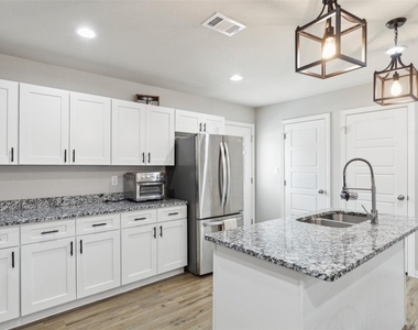 5816 Grayson Street Street - Photo Thumbnail 3