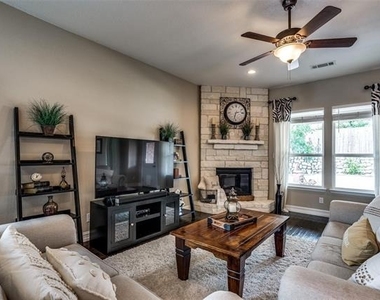 3705 Panama Cove - Photo Thumbnail 10