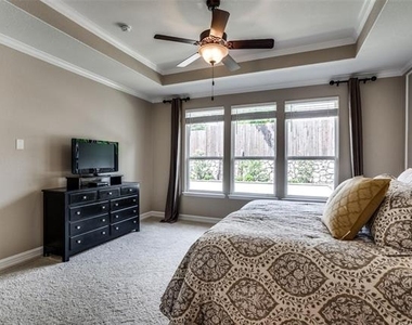 3705 Panama Cove - Photo Thumbnail 16