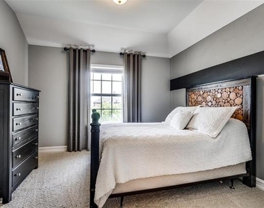 3705 Panama Cove - Photo Thumbnail 30
