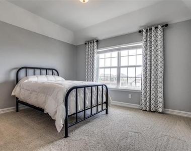 3705 Panama Cove - Photo Thumbnail 29