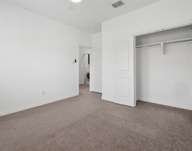 982 Mikaela Drive - Photo Thumbnail 25