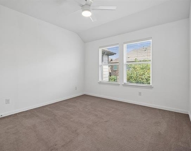 982 Mikaela Drive - Photo Thumbnail 24