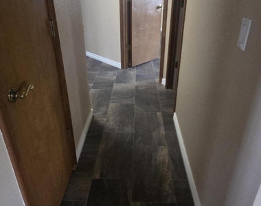 5738 E Ellis Street - Photo Thumbnail 5