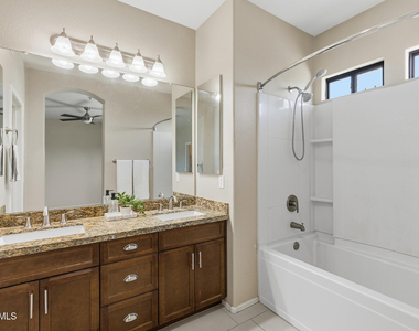 21655 N 36th Avenue - Photo Thumbnail 25
