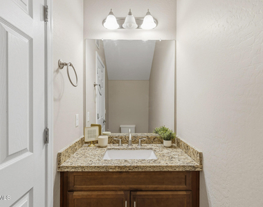 21655 N 36th Avenue - Photo Thumbnail 16