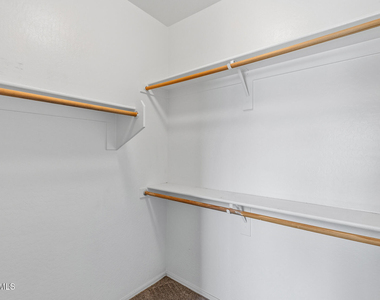 21655 N 36th Avenue - Photo Thumbnail 23