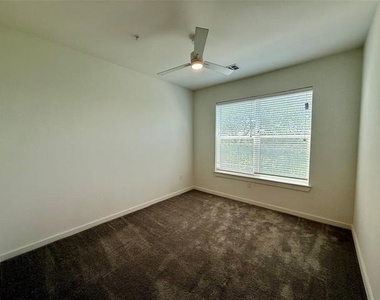 7450 Coronado Avenue - Photo Thumbnail 16