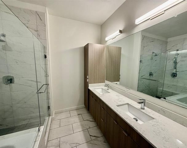 7450 Coronado Avenue - Photo Thumbnail 10