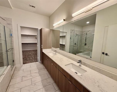 7450 Coronado Avenue - Photo Thumbnail 7