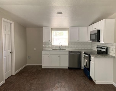 1012 Faye Street - Photo Thumbnail 1