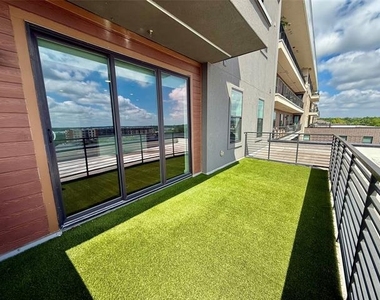 7450 Coronado Avenue - Photo Thumbnail 11