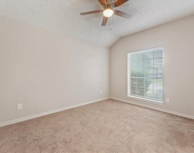 11900 Port Road - Photo Thumbnail 9