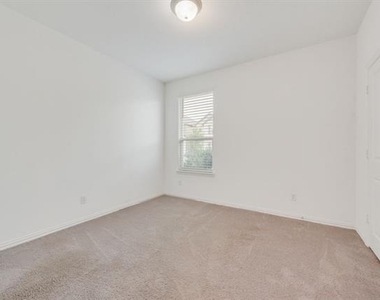 2336 Stella Lane - Photo Thumbnail 19