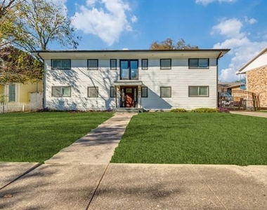 4915 Reiger Avenue - Photo Thumbnail 1