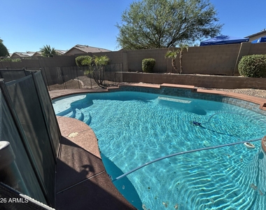 24902 W Wayland Drive - Photo Thumbnail 33