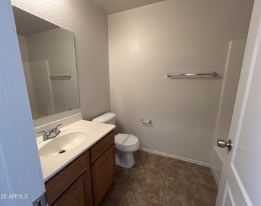 24902 W Wayland Drive - Photo Thumbnail 24