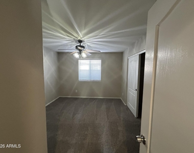 24902 W Wayland Drive - Photo Thumbnail 20