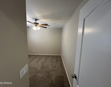 24902 W Wayland Drive - Photo Thumbnail 28