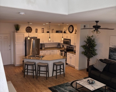 123 N Washington Street - Photo Thumbnail 1