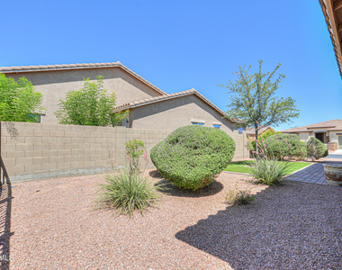 19732 N Flamingo Road - Photo Thumbnail 44