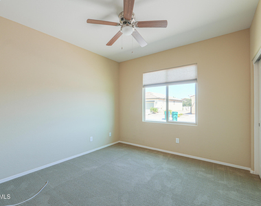 19732 N Flamingo Road - Photo Thumbnail 27