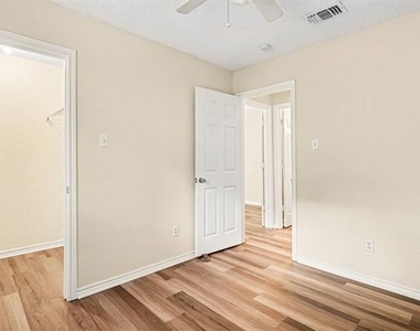1811 Lipscomb Street - Photo Thumbnail 19
