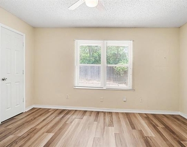 1811 Lipscomb Street - Photo Thumbnail 15