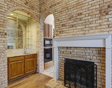 3632 Campstone Drive - Photo Thumbnail 13